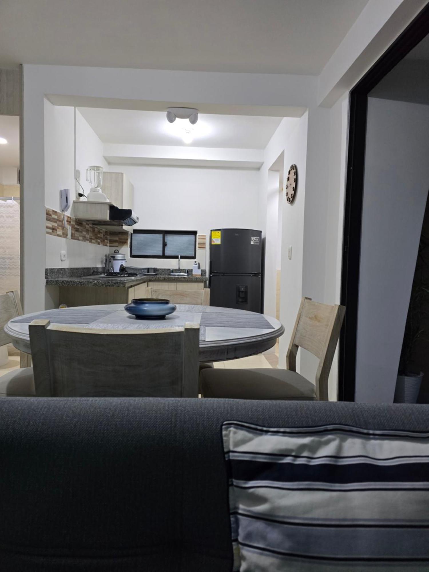 Apartamento Privado Vacacional A 5M Del Aeropuerto, 20 Minutos Del Parque Del Cafe Y Centro De Armenia Con 4 Piscinas, 3 Jacuzzi, Sauna By Molca Xperiences 3H Екстер'єр фото