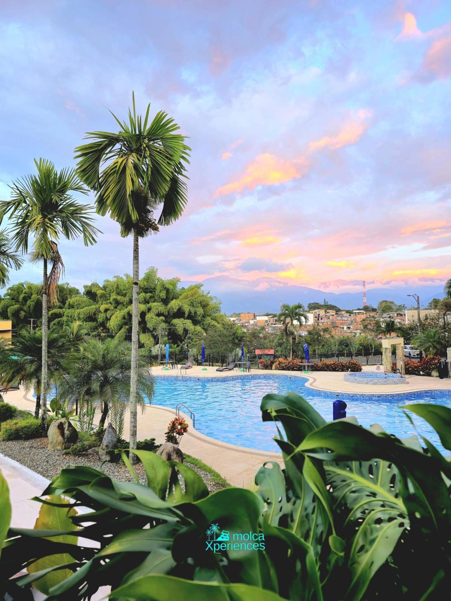 Apartamento Privado Vacacional A 5M Del Aeropuerto, 20 Minutos Del Parque Del Cafe Y Centro De Armenia Con 4 Piscinas, 3 Jacuzzi, Sauna By Molca Xperiences 3H Екстер'єр фото