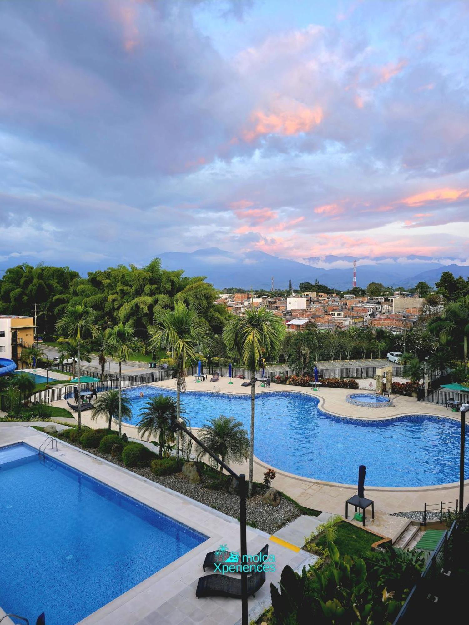 Apartamento Privado Vacacional A 5M Del Aeropuerto, 20 Minutos Del Parque Del Cafe Y Centro De Armenia Con 4 Piscinas, 3 Jacuzzi, Sauna By Molca Xperiences 3H Екстер'єр фото