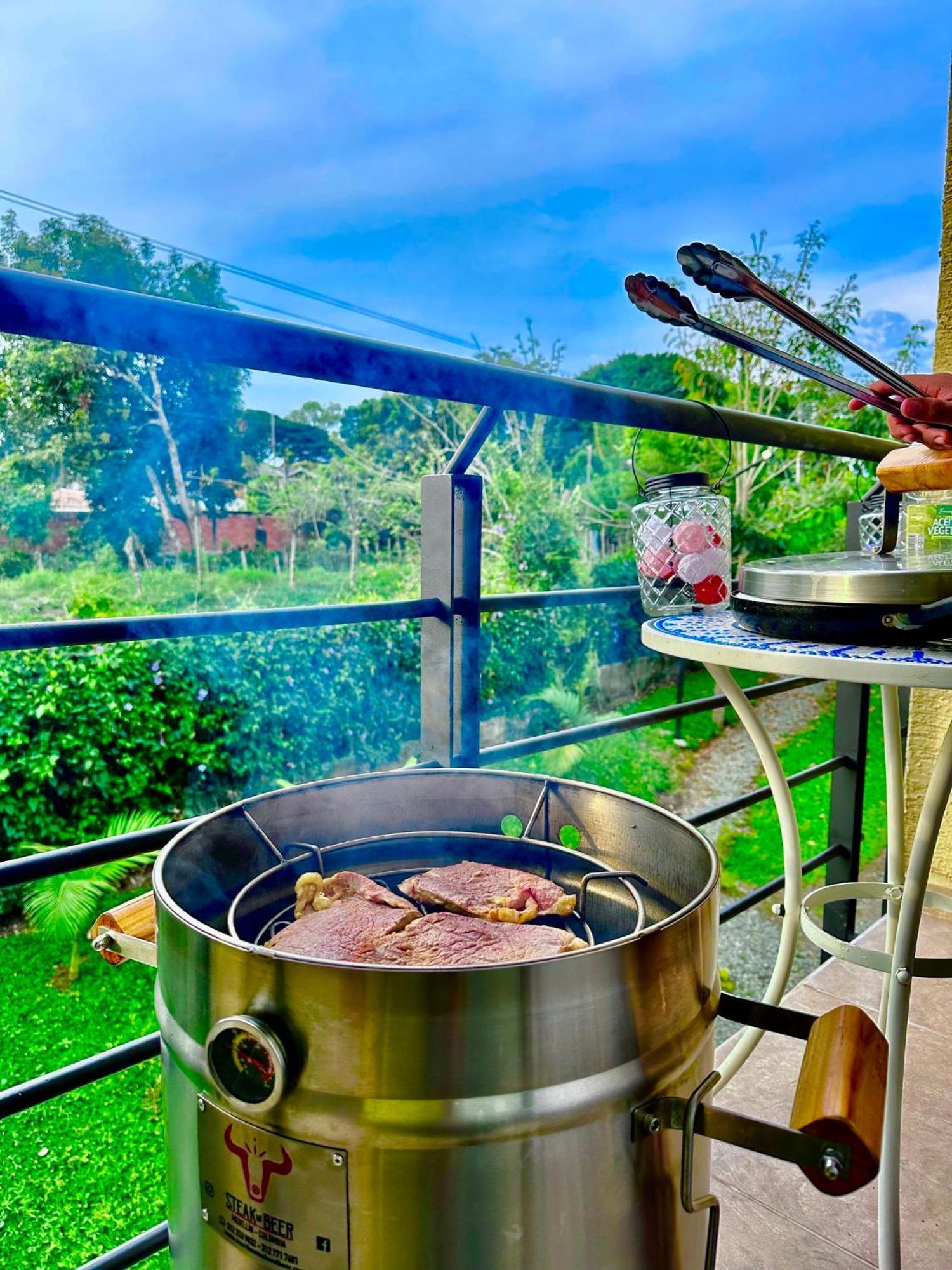 Apartamento Privado Vacacional A 5M Del Aeropuerto, 20 Minutos Del Parque Del Cafe Y Centro De Armenia Con 4 Piscinas, 3 Jacuzzi, Sauna By Molca Xperiences 3H Екстер'єр фото